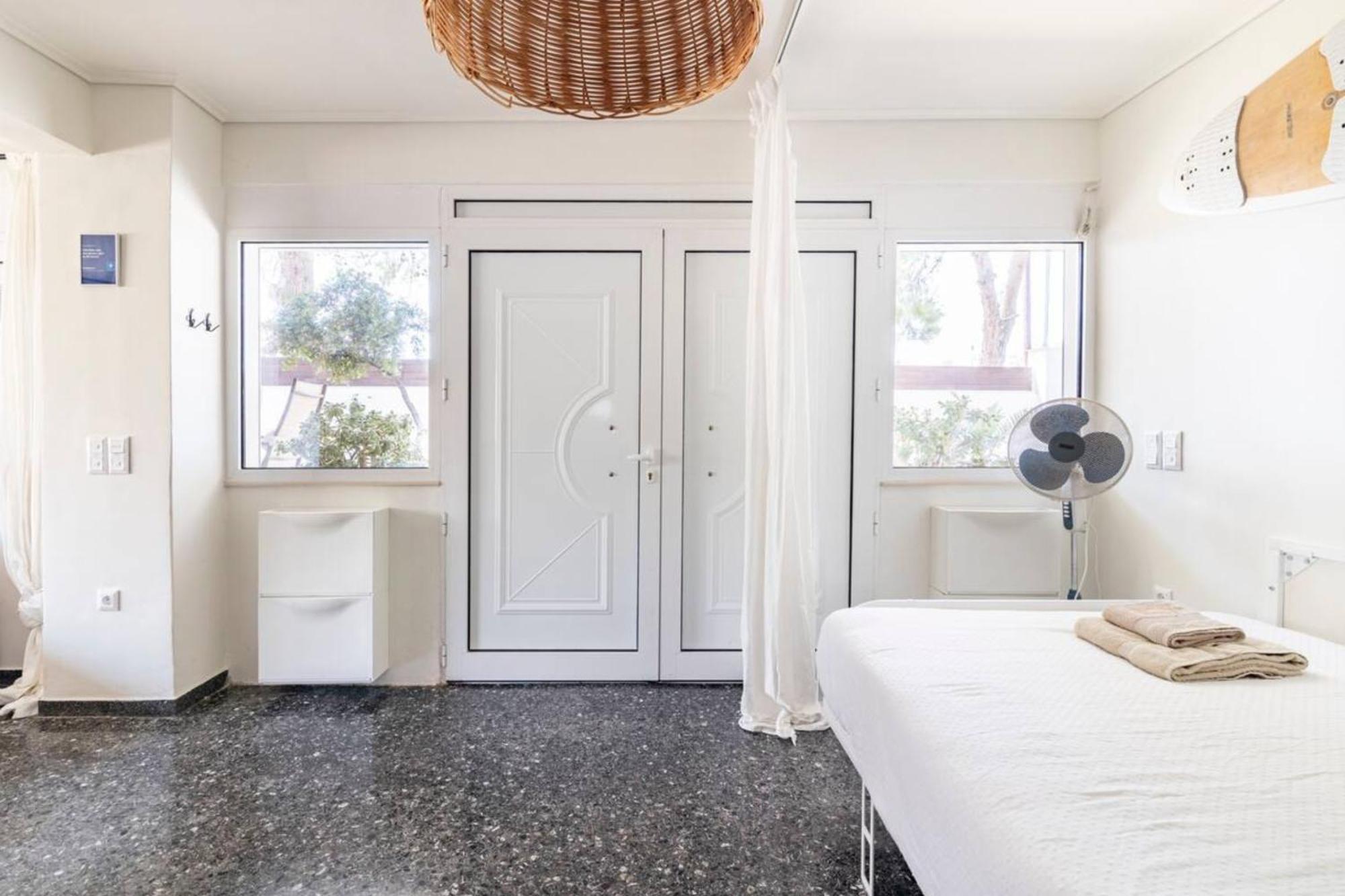 Rafia Loft Loutraki, Garden & Pool Table - Beach Екстериор снимка
